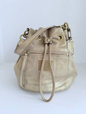 Coach Poppy Bucket Bag
